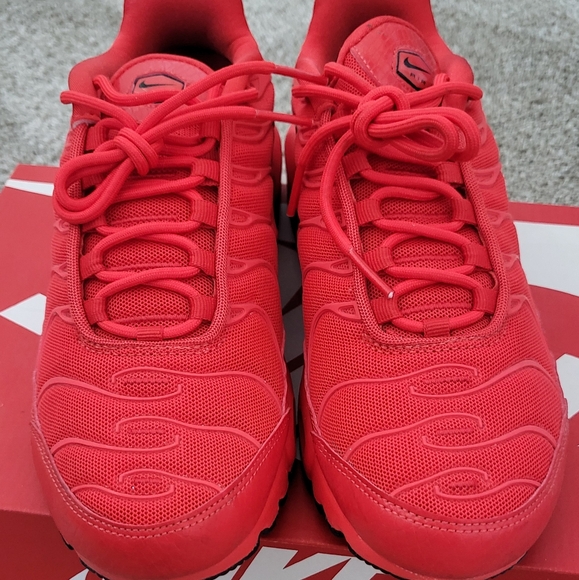 WM Nike Air Max Plus - Picture 3 of 9